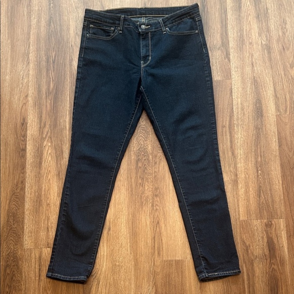 Levi's Classic Blue Denim Jeans 32 x 30